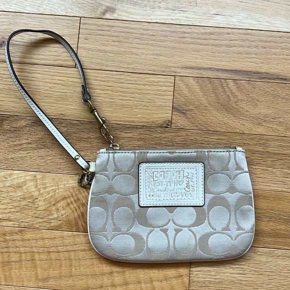 Coach Handbags - Coach wristlet, beige/cream